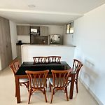 Artsy Oceanview Condo W Incredible Rooftop Pool